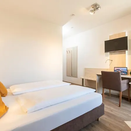 Am Wiesenweg L 24h Check-in 3* Hausen (Wuerzburg)