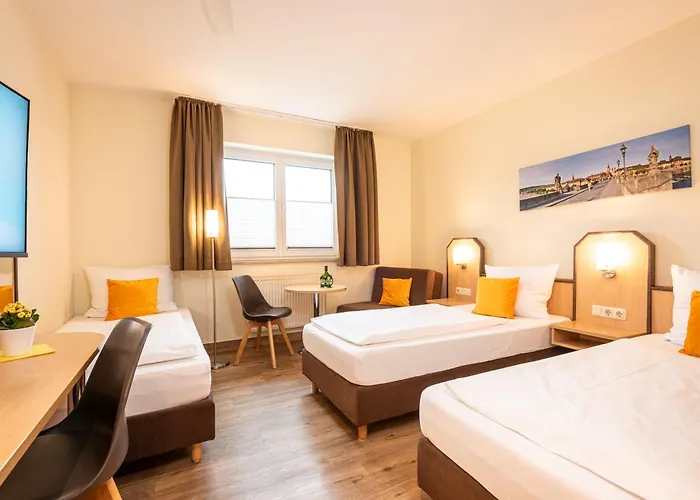 Am Wiesenweg L 24h Check-in Hausen (Wuerzburg)