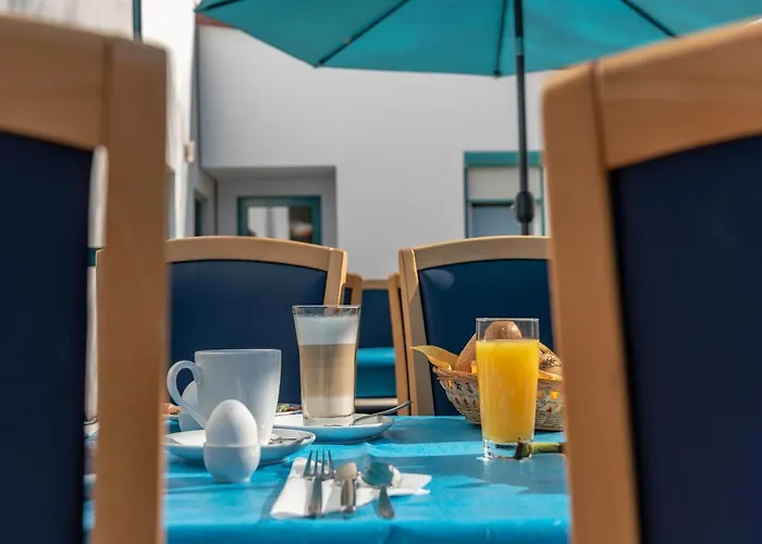 Am Wiesenweg L 24h Check-in Otel Hausen (Wuerzburg)