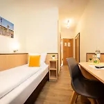 Am Wiesenweg L 24h Check-in 3* Hausen (Wuerzburg)