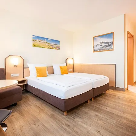 Am Wiesenweg L 24h Check-in Ξενοδοχείο