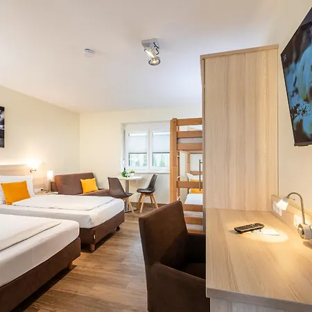 Hotel Am Wiesenweg L 24h Check-in