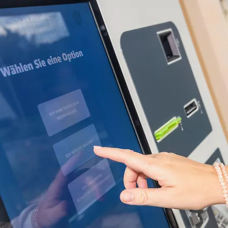 호텔 Am Wiesenweg L 24h Check-in 하우젠
