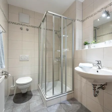 Am Wiesenweg L 24h Check-in 3* Hausen (Wuerzburg)